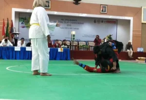 Pesilat Smamita Rebut Medali Emas di Kejuaraan Nasional UMSurabaya