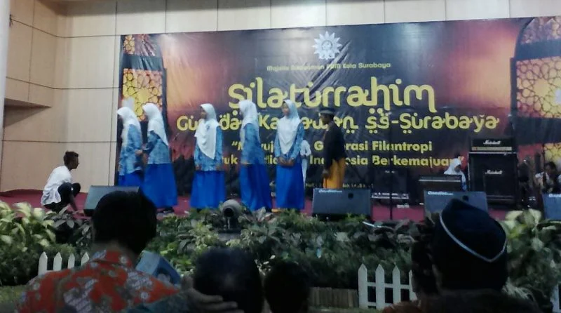 Harapan Muhammadiyah sebagai Bengkel Akhlak “Di Antara Dua Jalan” Itu