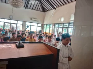 Simulasi Shalat Idul Fitri SD Mumtas Dua Gelombang