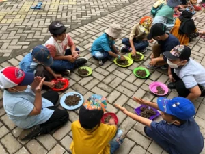 SD Almadany Gelar Thematic Exploration, Seru!