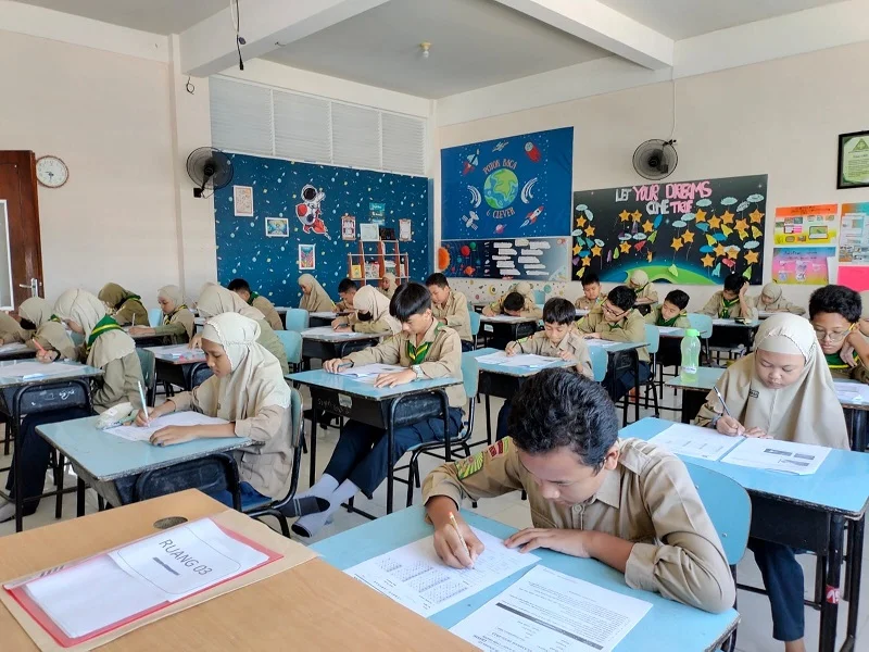 Ukur Kemampuan Ismubaqu, Siswa Berlian School Ikuti Ini