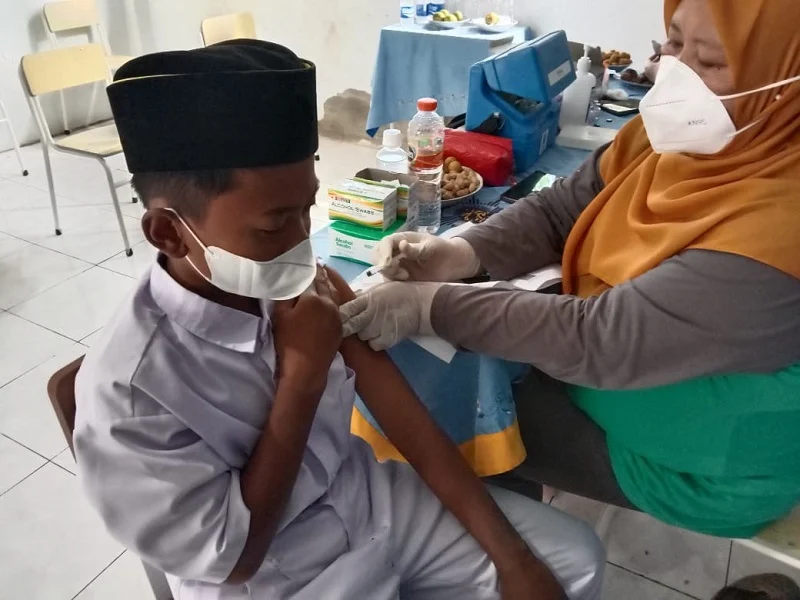 Muhammadiyah Banyutengah Vaksinasi 300 Dosis