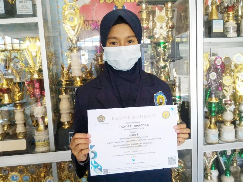 Juara I KSM Matematika, Siswa MTsM 9 Wotan Ini Melaju ke Provinsi