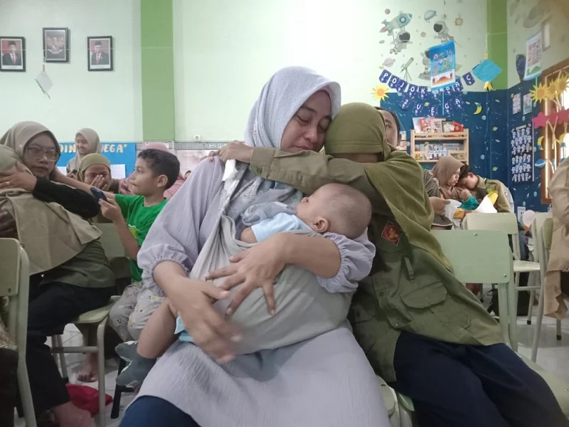 Suasana Haru Permohonan Doa Restu Siswa SD Almadany