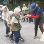 Kurangi Dampak Gadget SDMM Kenalkan Olahraga Tradisional