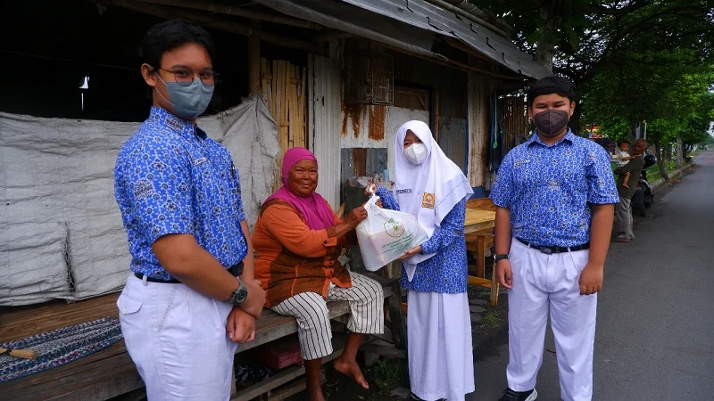 SMPM PK Kottabarat Gelar Pesantren Kuatkan Karakter Religius