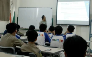 Siswa Smamda Belajar Kecerdasan Buatan di Program OTM