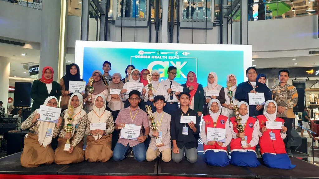 Siswa Spemdalas Juara Gresik Medical Science Olimpiade