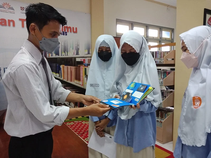 Nuansa Festival Model Presentasi Warnai Literacy Day Spemdalas