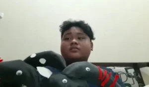 Gunakan Kaus kaki, Siswa Spemdalas Kreasi Mendongeng