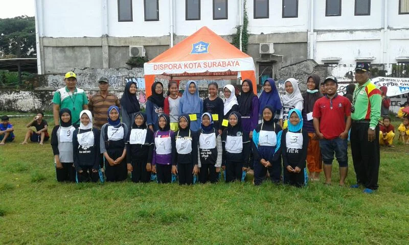 Tim Spemlibels Raih 3 Gelar di Permainan Tradisional Dispora Surabaya