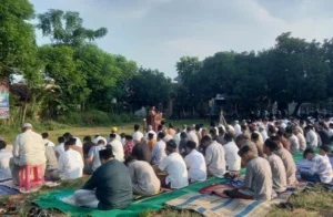 Di Panji Situbondo, Khatib Ajak Jamaah Memperbaiki Hubungan Persaudaraan