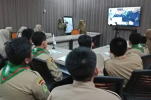 Main Skype untuk Lancarkan Bahasa Inggris dengan Siswa Jepang