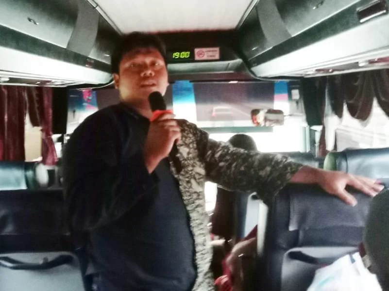 Kisah Lucu Ber-Muhammadiyah Terungkap dalam Kultum di Atas Bus