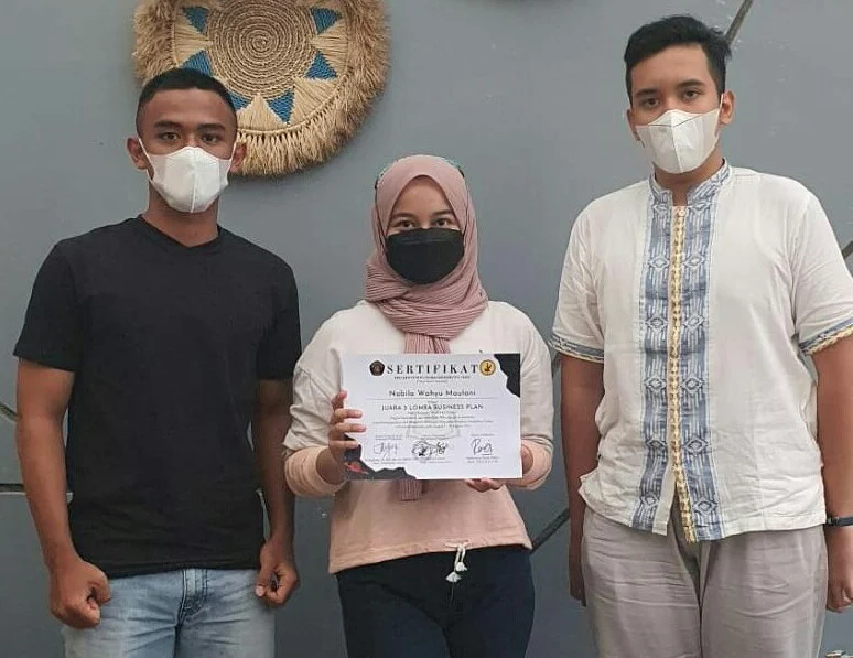 Dimsum Kupang Kreasi Smamda Raih Juara Nasional