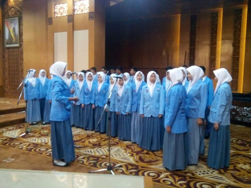 Pemanasan sebelum Kompetisi di Thailand, Sekolah Ini Gelar Konser Paduan Suara Berkolaborasi dengan Purwacaraka