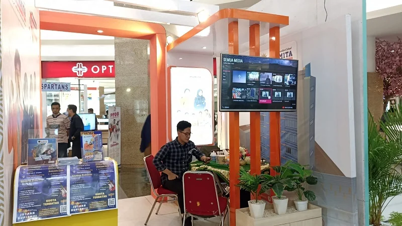 Smamita Pameran Pendidikan di Royal Plaza Surabaya