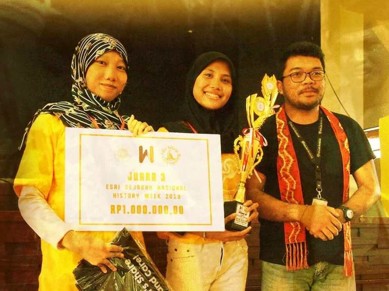 Siswa Smamsa Juara Lomba Penulisan Esei Sejarah