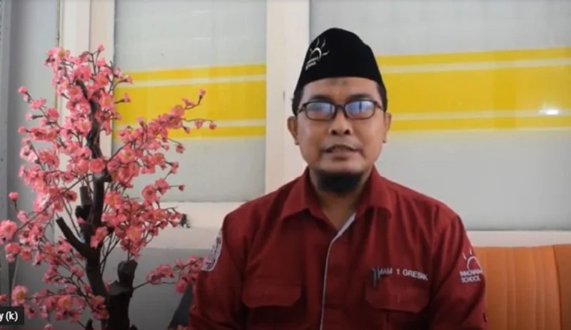 Upacara Virtual Smamsatu: Jaga Karakter Bermedsos