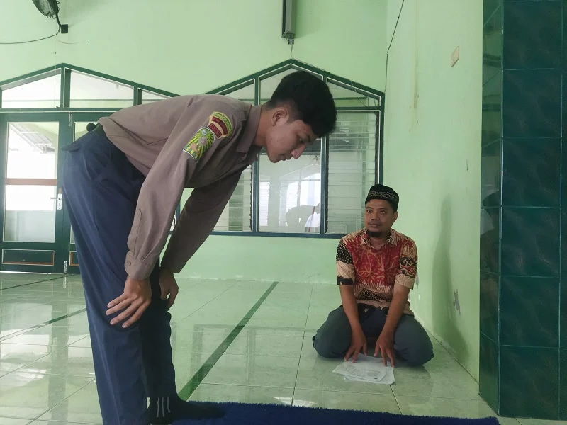 Ramadhan, Siswa Smamsi Praktik Ibadah