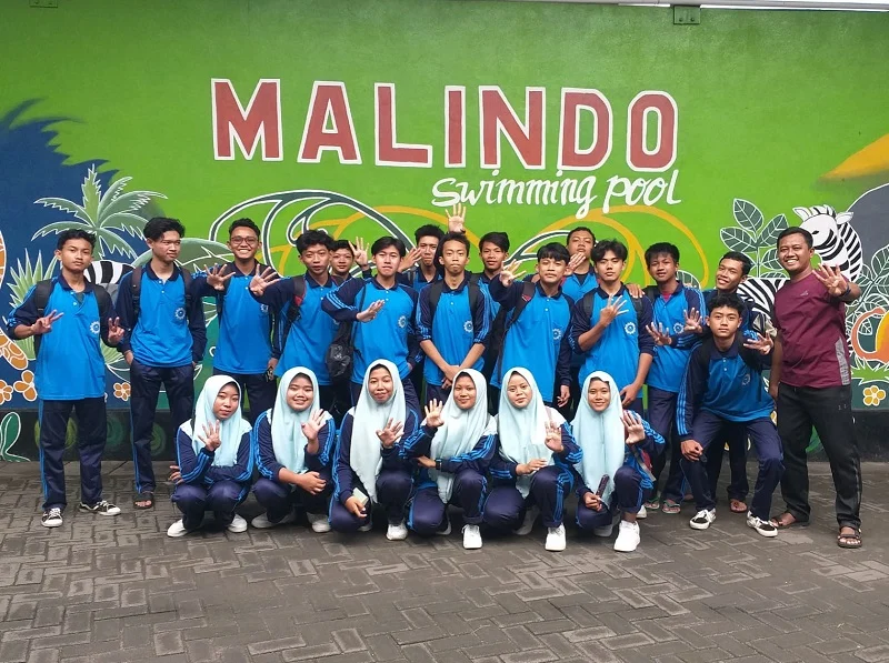 Praktik Renang, Siswa Smamsi Outing Class ke Malindo