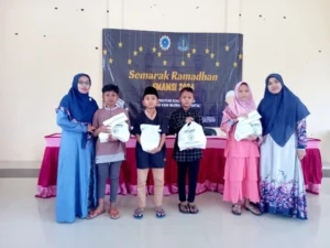 IPM Smamsi Berbagi 34 Santunan Ramadhan ke Yatim Piatu
