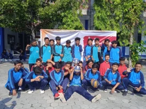 Estafet Beban Hidup di Class Meeting IPM Smamsi