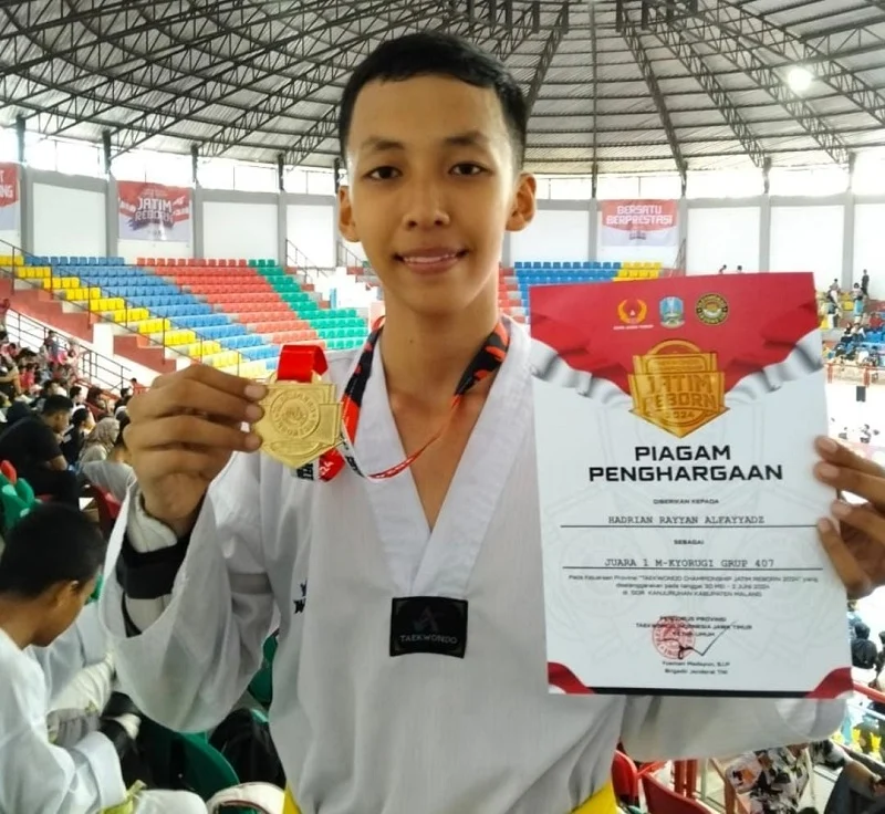 Siswa Spemutu Sabet Medali Emas Kejurprov Taekwondo