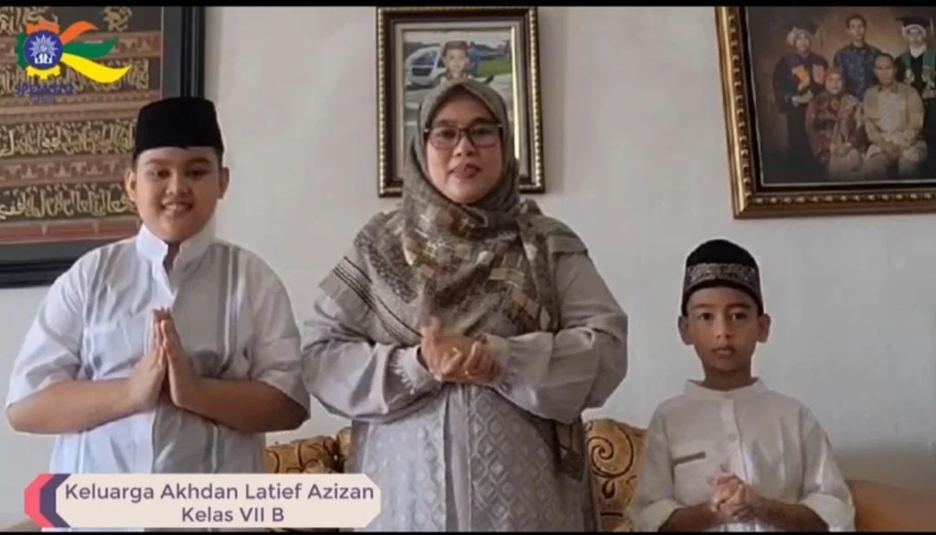 Keseruan Wali Siswa Spemutu Bikin Video Ucapan Selamat Hari Raya Idul Fitri