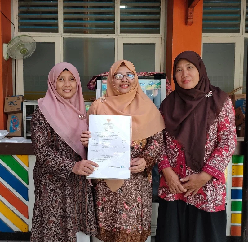 Produk Makanan di Spemutu Mart Tersertifikasi Halal