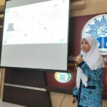 Siswa Spemutu Sulap Koran Bekas Menjadi Kerajinan Unik