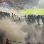 Saksi Mata Ceritakan Kronologi Tragedi Stadion Kanjuruhan seperti Ini