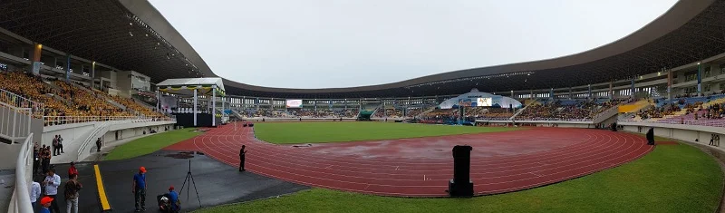 Gerimis Sambut Pembukaan Muktamar Ke-48 di Stadion Manahan Solo