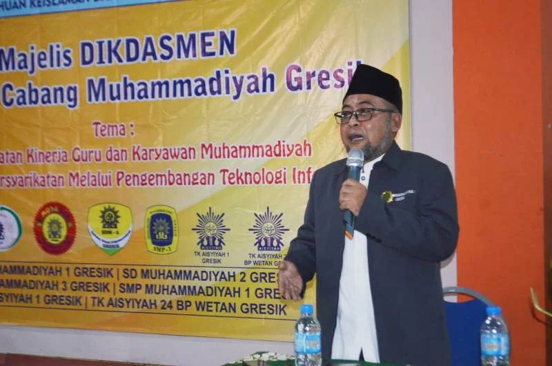 Sekarang Promosi Sekolah Cukup Satu Jari
