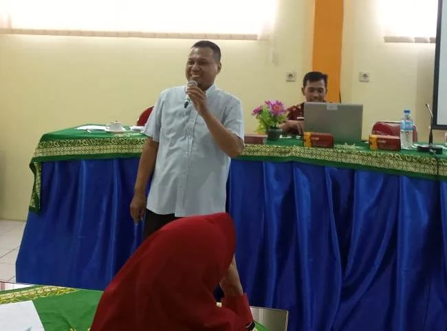 Beginilah Cara Menulis Deskripsi  yang Membuat Pembaca Ikut Tertawa