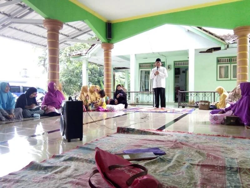 Tanda Suami yang Baik Bisa Dilihat dari Cara Mengetuk Pintu