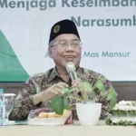 Perbedaan Risiko Obesitas antara Wanita dengan Pria