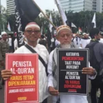 Negeriku yang Hilang: Puisi Suli Daim, Peserta Aksi 4 November