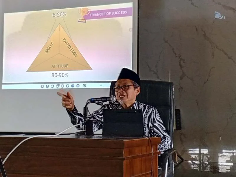 Diundang Pondok, Pengusaha Ini Bicara Keistimewaan Pesantren