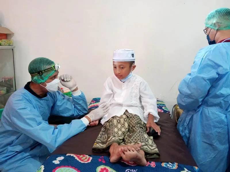 Khitanan Massal Dihadiri Anggota DPRD