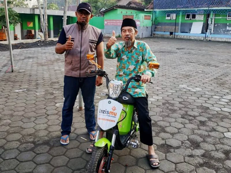 Suparnoto, Mewakafkan Jiwa dan Hartanya untuk Dakwah