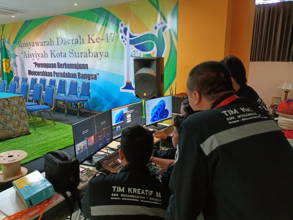 Tim Kreatif SMKM 1 Beraksi di Musyda Ke-17 Aisyiyah Surabaya