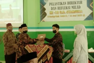 Serah Terima Jabatan Direktur Swalayan Syamsuna Dolopo Madiun