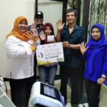 Lazismu Sumbang Alat Bantu Dengar untuk Pasien TBC Ini