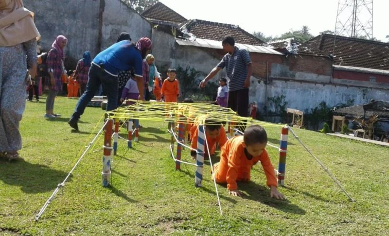 Dengan Ragam Permainan dan Tantangan Ini Siswa Semakin Semangat Bersekolah