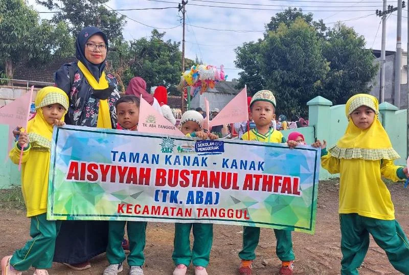 Jalan Sehat Tanggul, Ini Peserta Terbanyak