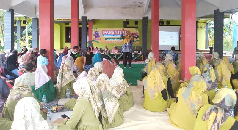 KB Aisyiyah 15 dan TK Aisyiyah 28 Karangsemanding Gelar Parenting Orangtua Merdeka