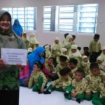 Belajar Peduli Persyarikatan, Anak-Anak TK ABA Ini Sumbang Pembangunan Gedung Dakwah