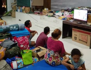 Pengungsi Wamena Kini Punya TV Kabel Bantuan dari MDMC