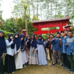 Peserta Tahfidh Camp Tadabur Alam Ekowisata Banyumili